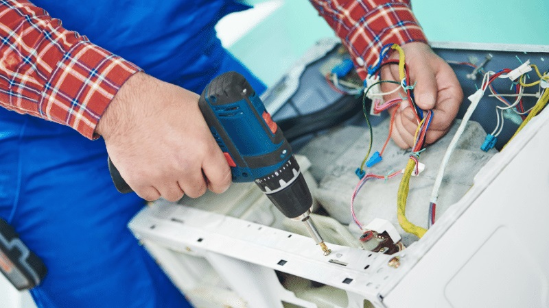 Yunusemre Gorenje Gorenje çamaşır makinesi kart tamiri – Su almama arızası orijinal parça ile giderildi. - Teknik servis örneği